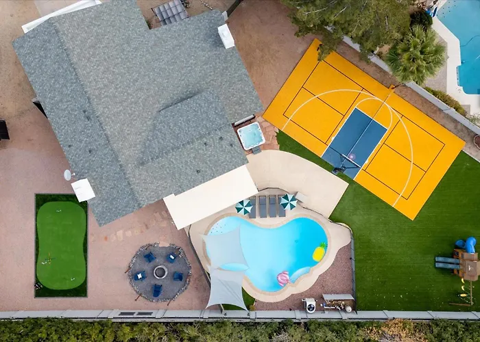 Holiday home Pickleball Court Movie Theater Puttputt Hottub Phoenix