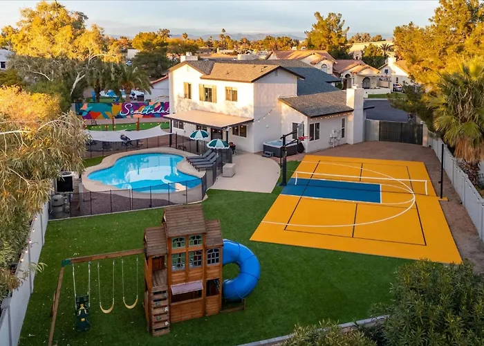Pickleball Court Movie Theater Puttputt Hottub *