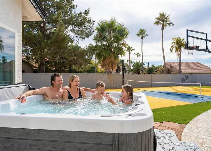 Pickleball Court Movie Theater Puttputt Hottub Phoenix